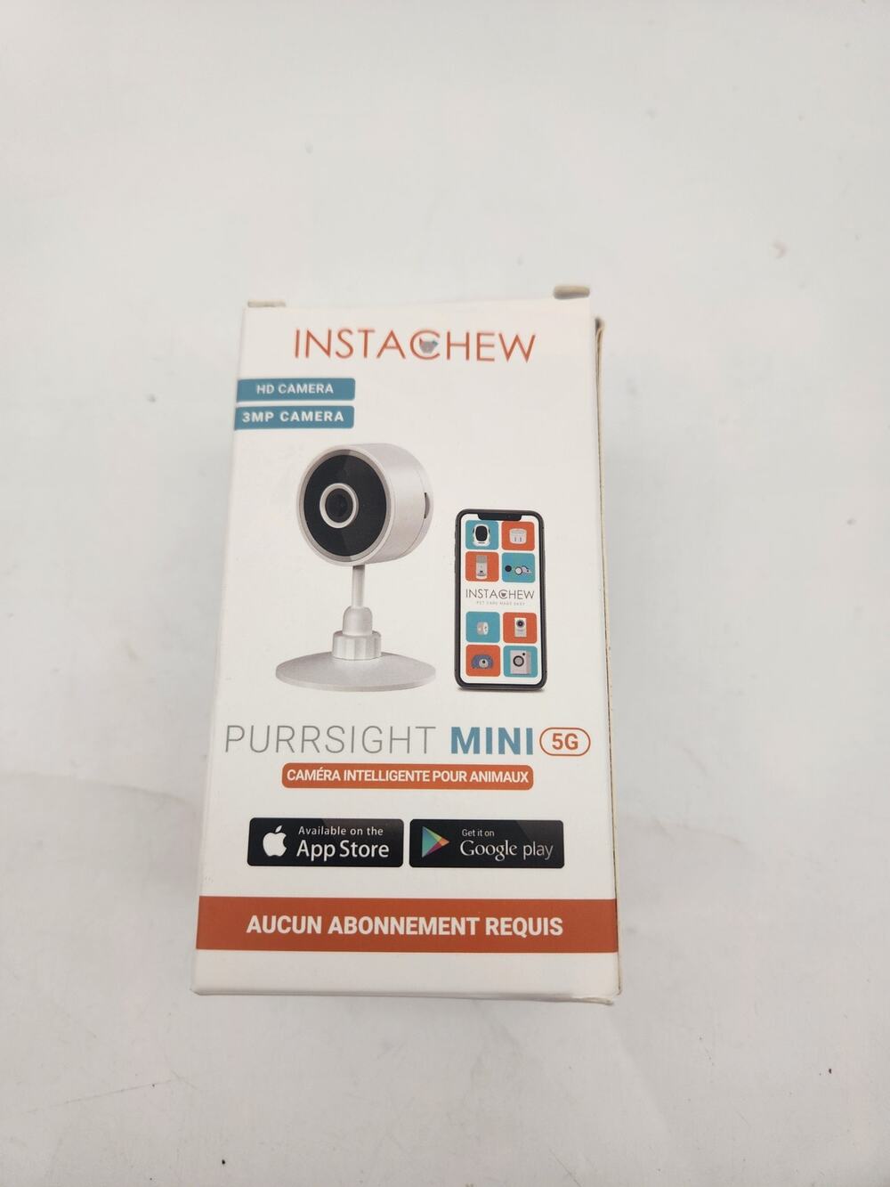 Instachew IC137W Indoor Security Camera for Cats and Dogs NIB